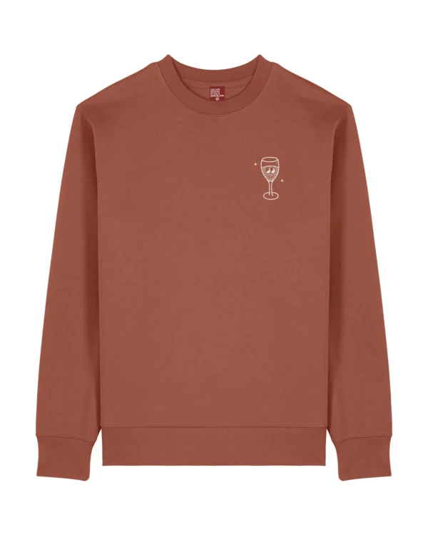 Sudadera terracota con gráfico de copa de vino, cómoda y versátil para cualquier ocasión.