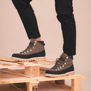 AW25_Neru_banner_Vertical_Ele