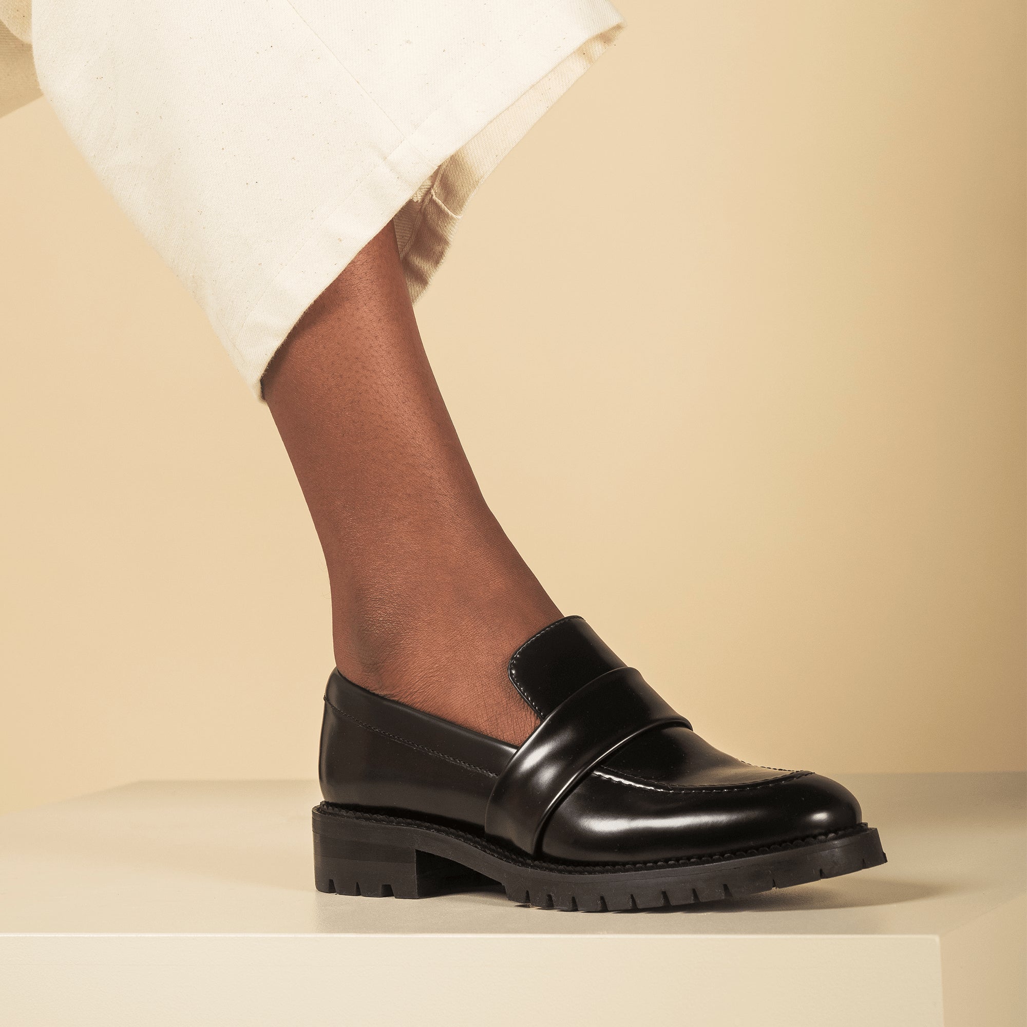 Elena_Black_1_28f5f8b5-5380-4203-9284-731fff7d70fa