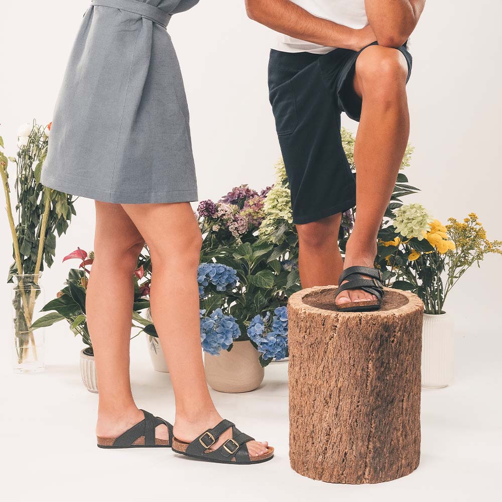 Samet_Black_1_f2883253-e52f-4a13-953f-8c7474e441fd