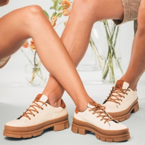 Thyme_White_1_30fe76f4-1f43-4032-9304-b26a24fa3d9e