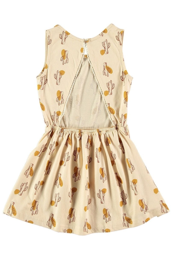 "Classic" dress in beige