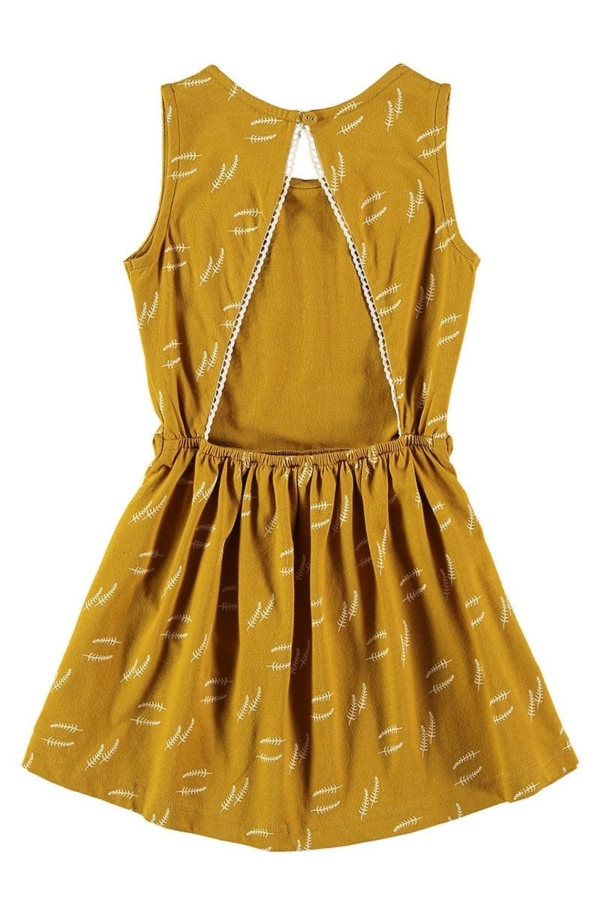 "Classic" dress in mustard