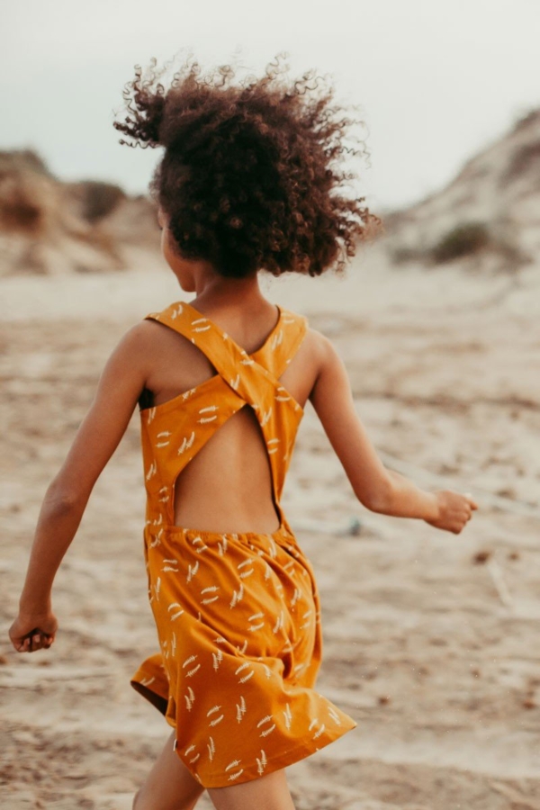 Crossed dress in mustard