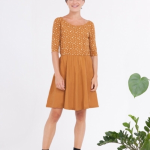 Vestido Carol manga ranglán mostaza.