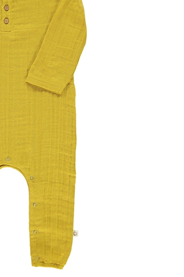 Mono bebé muselina basic mostaza