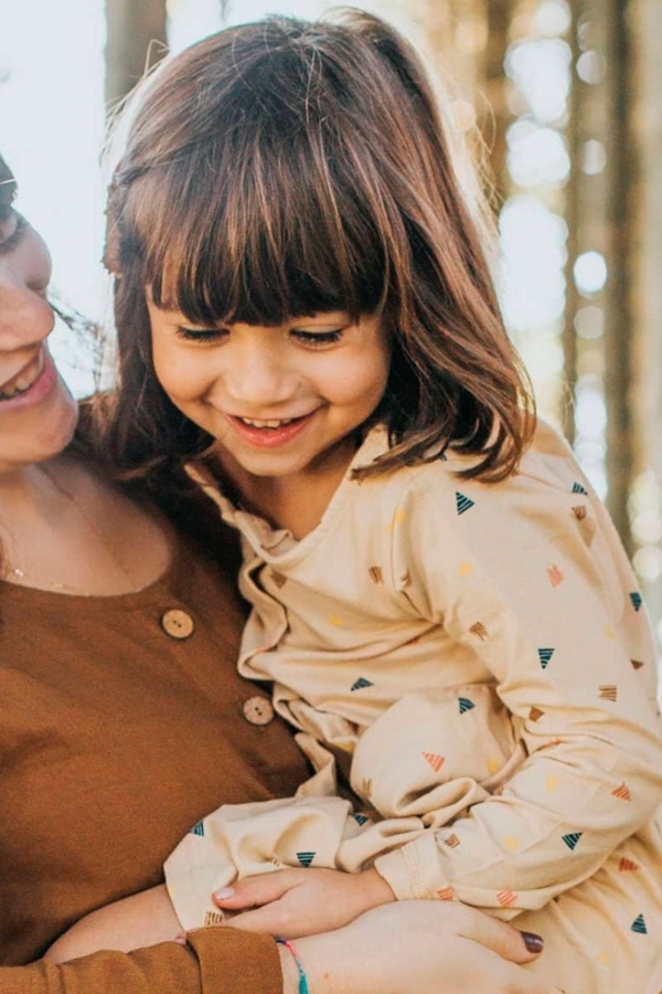 Vestido botones beige estampado triángulos