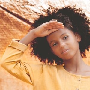 Vestido muselina basic mostaza