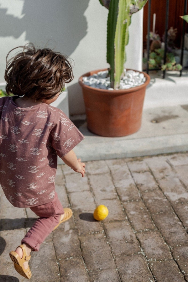 Erin T-shirt Fish school