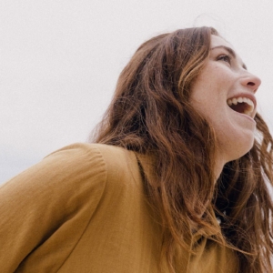 em010-07s-elisa-dress-in-mustard-931505