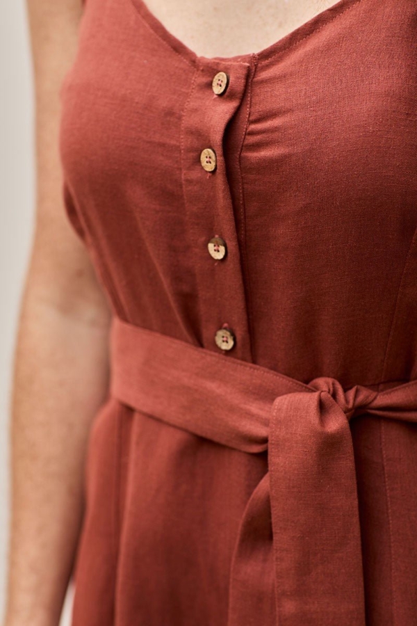 Fancy Linen Jumpsuit in Roiboos Red