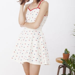 Hilda boat print dress with crossed straps on the back