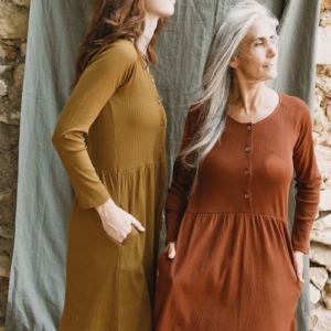 j01-04s-june-raglan-sleeve-dress-jade-green-263435