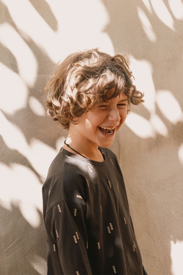 Jun Unisex T-Shirt Minerals Black