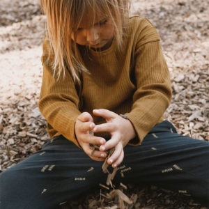 jk07-012-3-jabari-pants-kids-minerals-black-404016