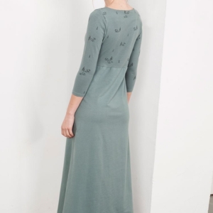 l01-02s-lara-maxi-dress-in-green-406760