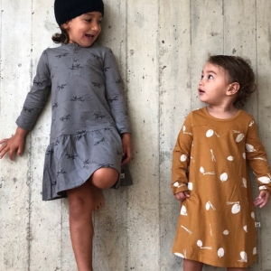 Vestido Charlestón con solapa estampado zorros