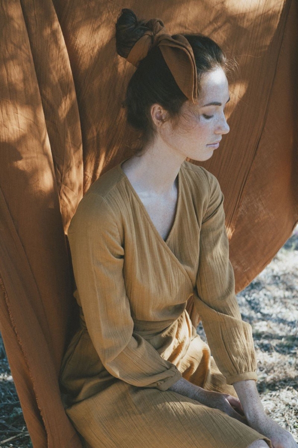 Susana Crossover dress in mustard