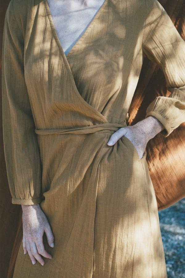 Susana Crossover dress in mustard