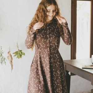 Selena dress round neckline brown