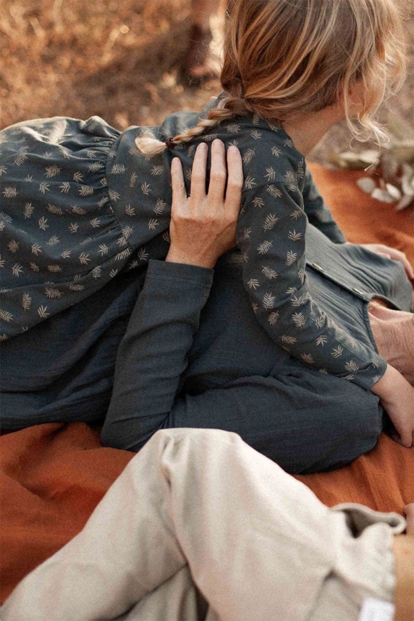 Sabrina oversize dress with dropped shoulders in blue