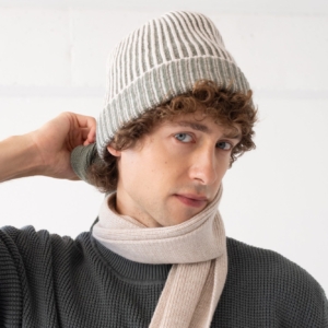 Gorro Tao bicolor verde lana merino