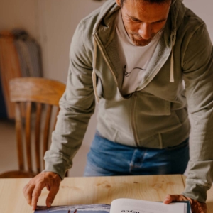 bonito-kangaroo-sudadera-slgodon-organico-verde-arrecife-3