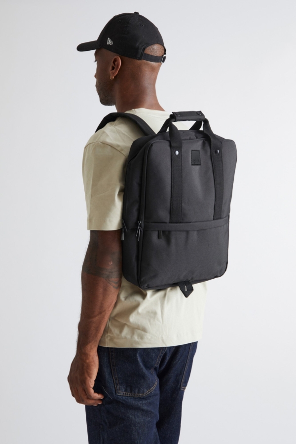 Mochila Daily 15" Black