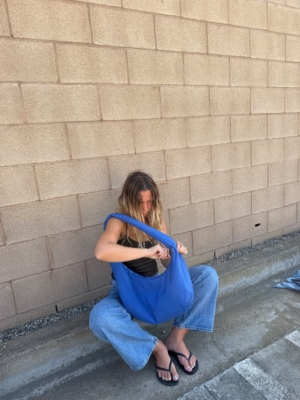 lefrik-myra-bag-cobalt-2