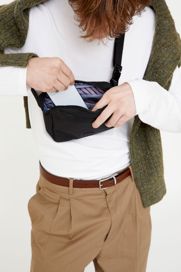 Riñonera Reef Stripes Black