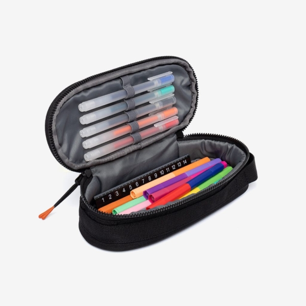 Estuche Row Black Vandra