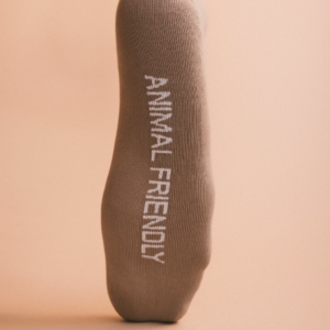 nae-vegan-beige-socks-2