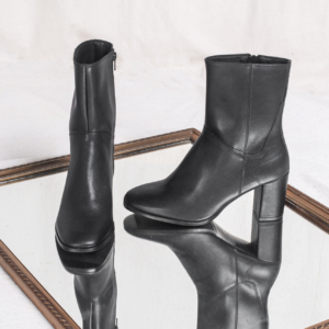 nae-vegan-circe-black-pre-loved-2