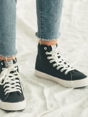 nae-vegan-redo-black-pre-loved-2