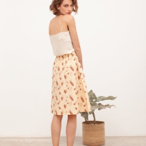 tiralahilacha-bernas-evase-skirt-in-beige-2