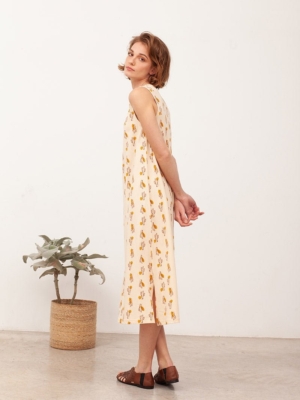 tiralahilacha-bertas-maxi-dress-in-beige-2