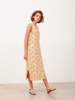 tiralahilacha-bertas-maxi-dress-in-beige-koalas-2