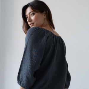 tiralahilacha-blanche-black-muslin-top-3