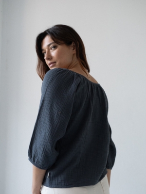 tiralahilacha-blanche-black-muslin-top-3