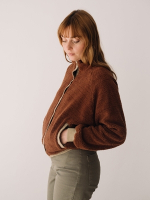 tiralahilacha-buttoned-organic-sherpa-jacket-in-brown-2