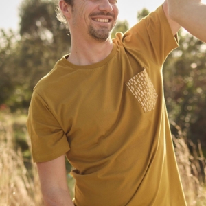 Camiseta Fer Étnico Mostaza Lisa de Algodón Orgánico