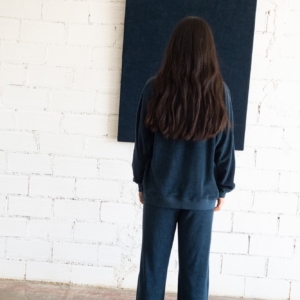 tiralahilacha-gilda-terry-sweatshirt-raglan-sleeves-in-midnight-blue-2