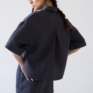 tiralahilacha-hallow-tencel-oversized-shirt-in-black-4