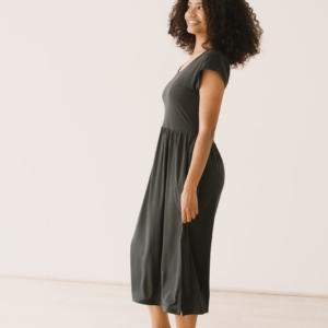tiralahilacha-hanna-tencel-long-dress-in-black-2