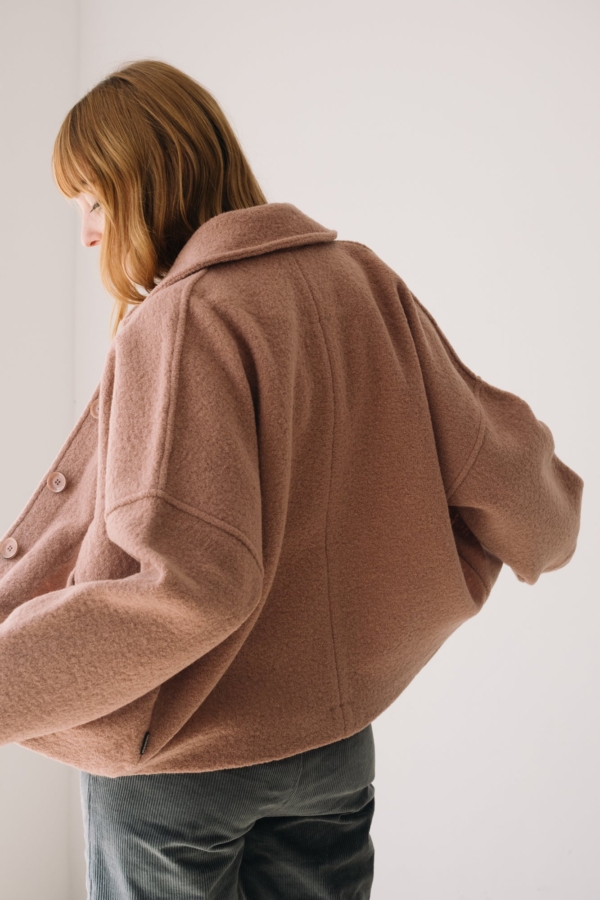 Chaqueta corta 100% lana merino rosa