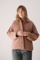 Chaqueta corta 100% lana merino rosa