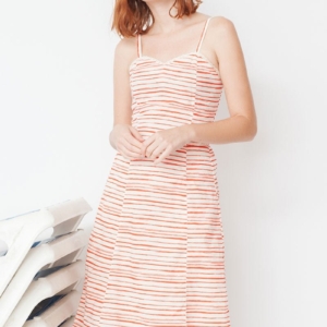 Vestido Micaela con escote corazón y estampado rayas marineras