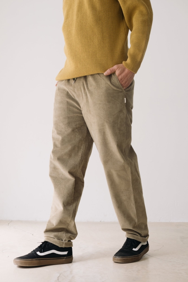 Pantalón pana oversized algodón orgánico verde