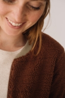 Chaqueta borreguito algodón orgánico marrón