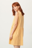 Vestido Paula escote V miel con stampado japones